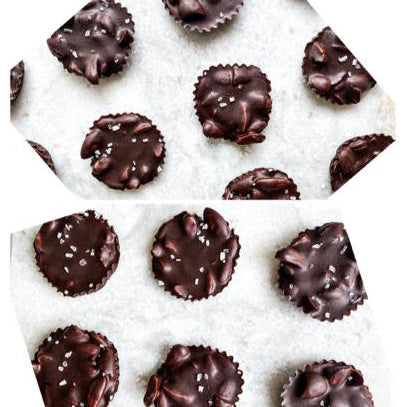 لوز بالشوكولاتة الداكنة