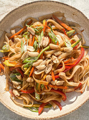 باد تاي نودلز + خضار